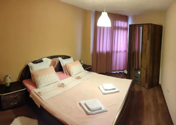 Eleny Apartament Burgas City