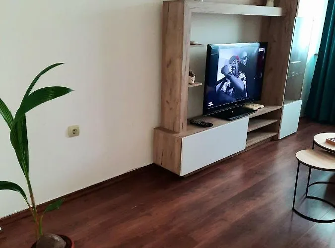 Eleny Apartament Burgas City